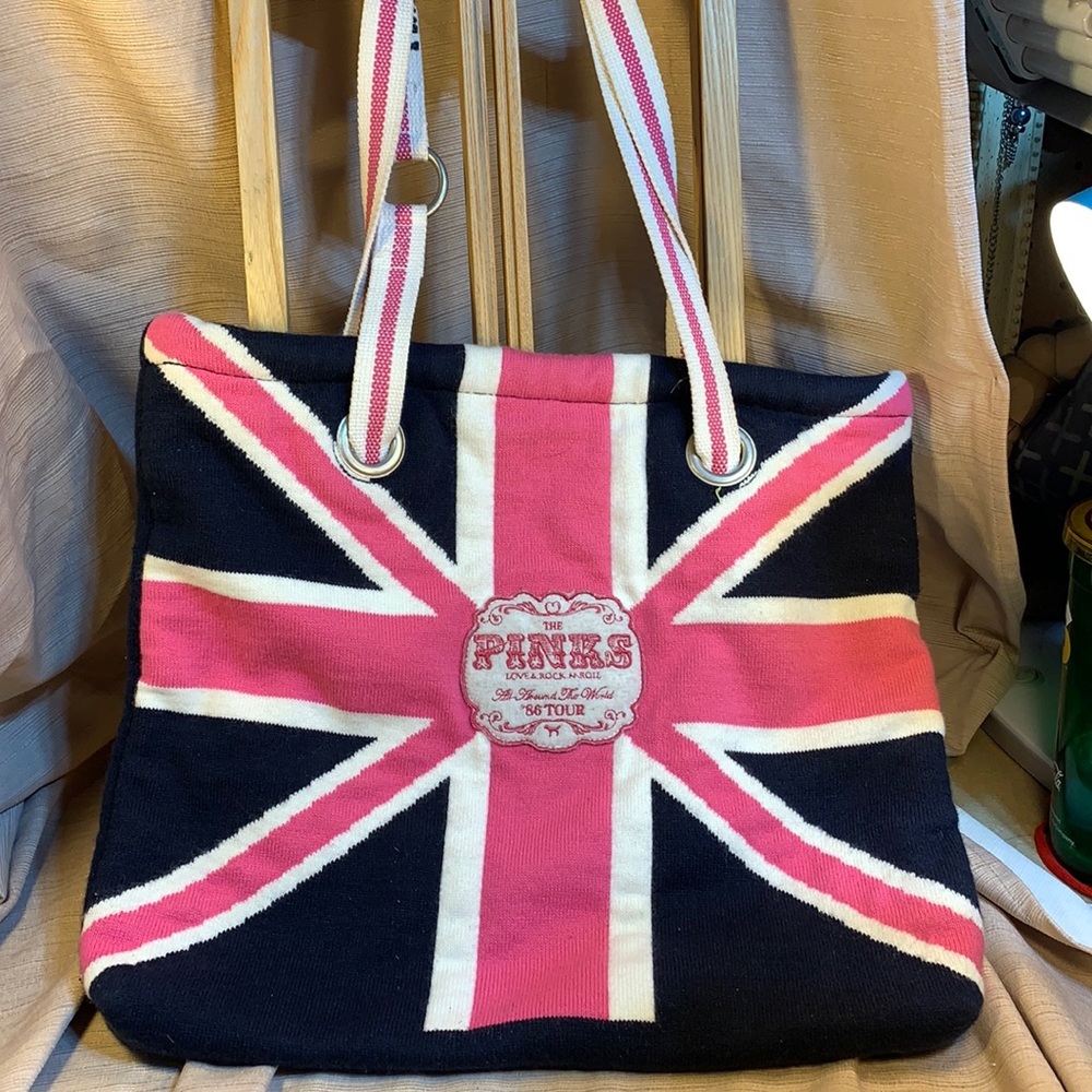 Pink World Tour Victoria’s Secret tote bag